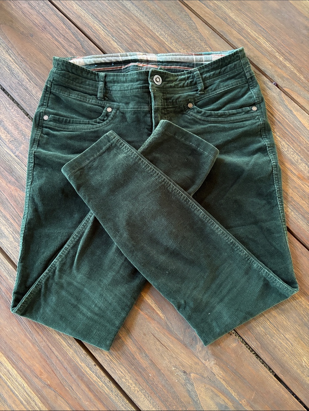 Kuhl Women's Skinny Corduroy Jeans in Dark Green